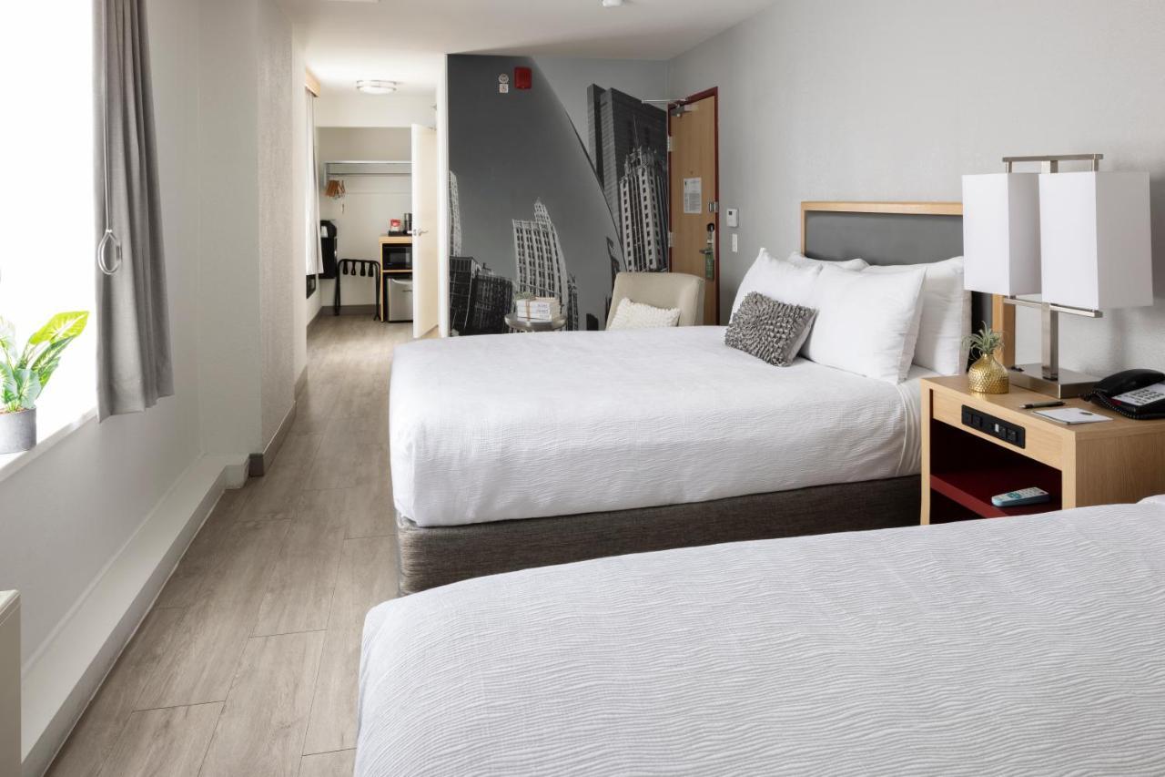 Hotel Saint Clair - Magnificent Mile Чикаго Екстериор снимка