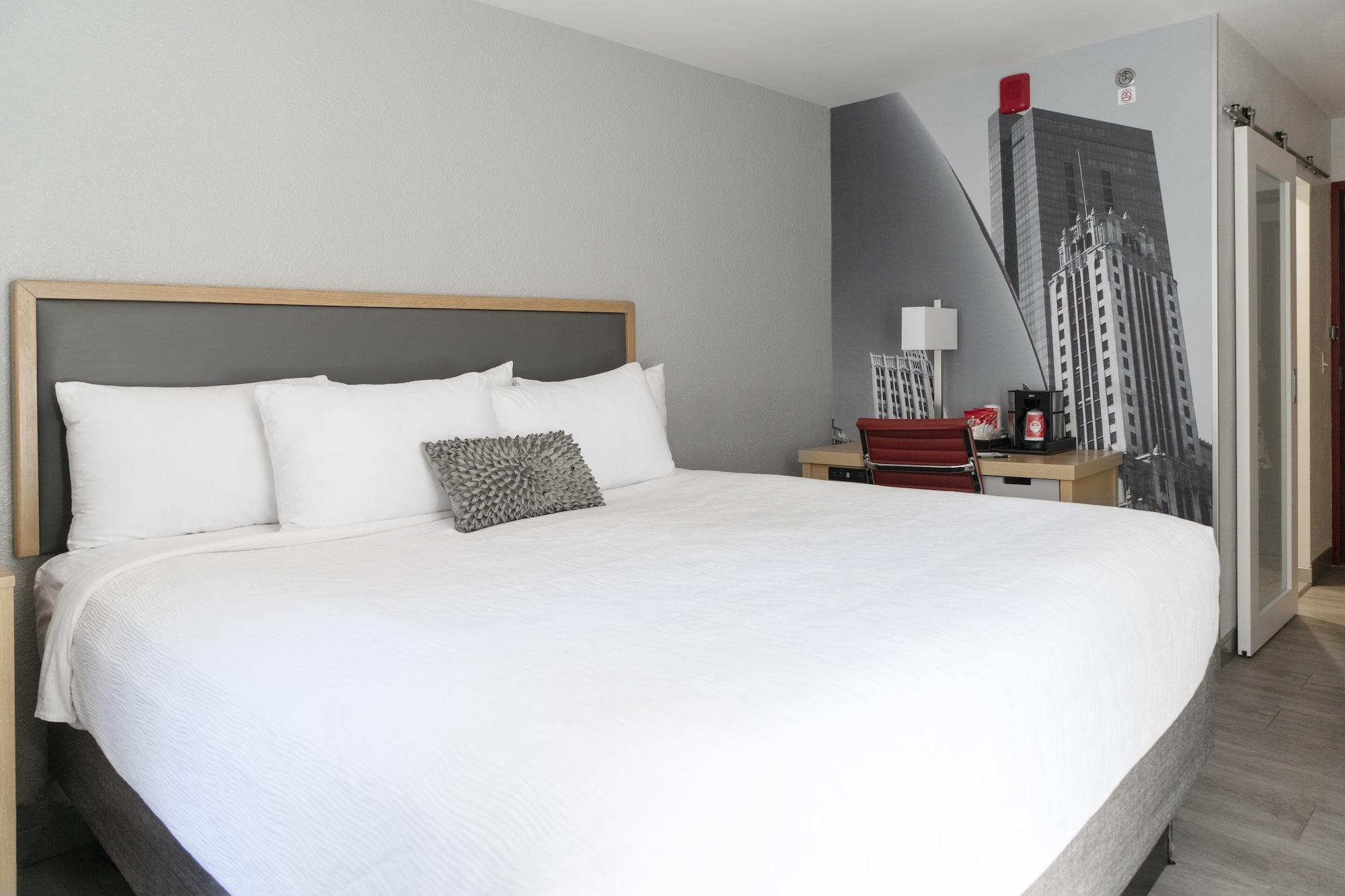 Hotel Saint Clair - Magnificent Mile Чикаго Екстериор снимка
