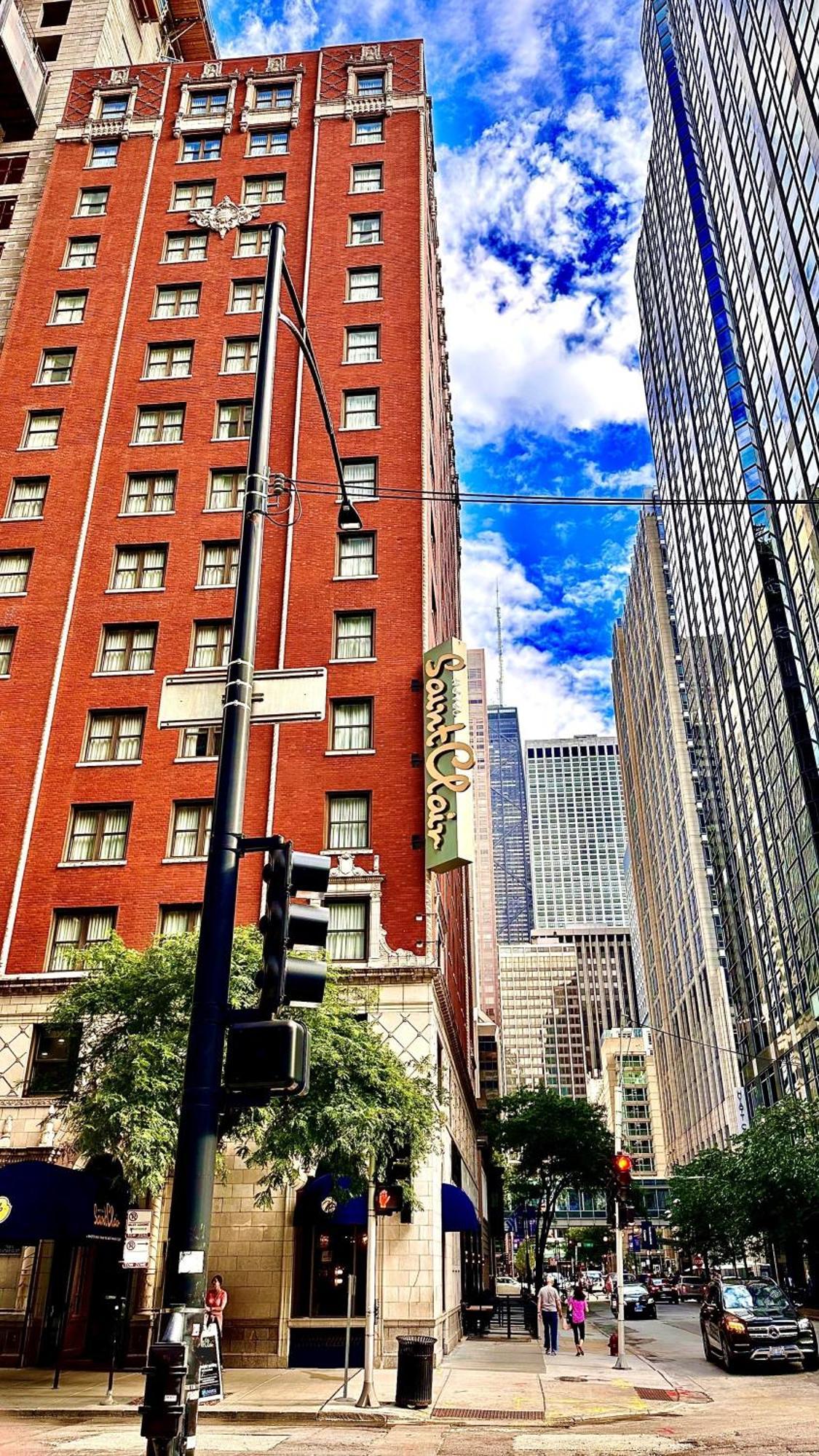 Hotel Saint Clair - Magnificent Mile Чикаго Екстериор снимка